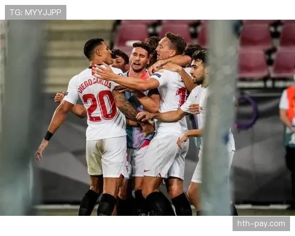 塞维利亚主帅展现战术多变,球队状态回升引发热议 塞维利亚主帅展现战术多变,球队状态回升引发热议